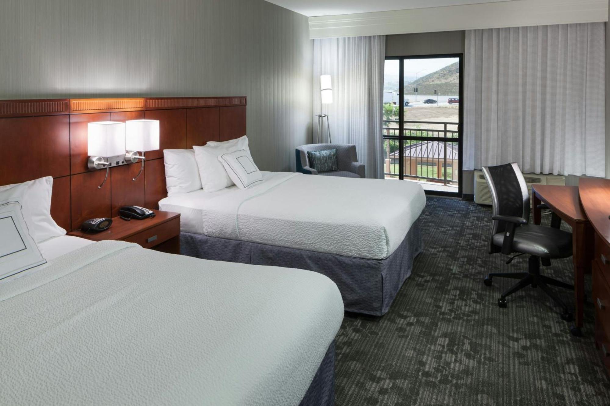 Hotel Courtyard By Marriott Santa Clarita Valencia Zewnętrze zdjęcie